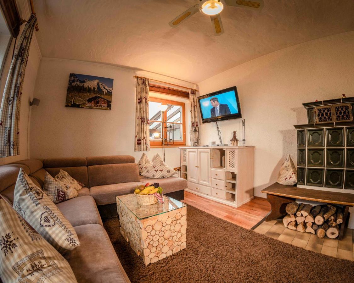 Ferienwohnung Woernerblick ミッテンヴァルト エクステリア 写真